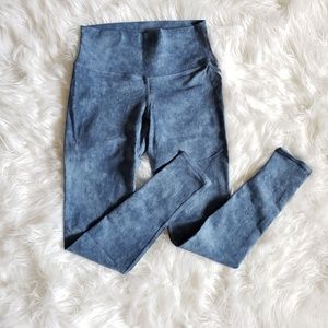 🚫SOLD🚫Alo Yoga Denim Leggings